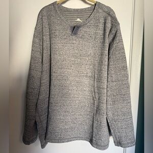 Tommy Bahama Heathered Gray Crewneck Sweater